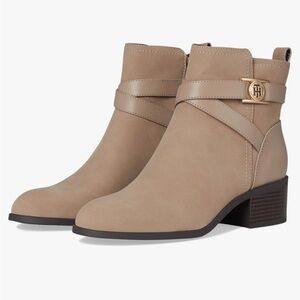 Tommy Hilfiger Women's Beige Ankle Boots